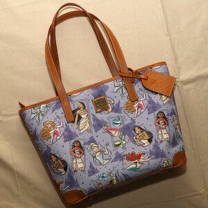Disney Parks Dooney & Bourke 2020 Princess Half Marathon Tote Bag – Limited Ed.